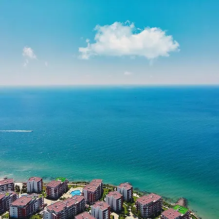Waves & Pines - Sea View Escape In Sveti Vlas Apartmán