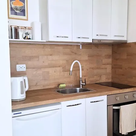 Apartmán Waves & Pines - Sea View Escape In Sveti Vlas