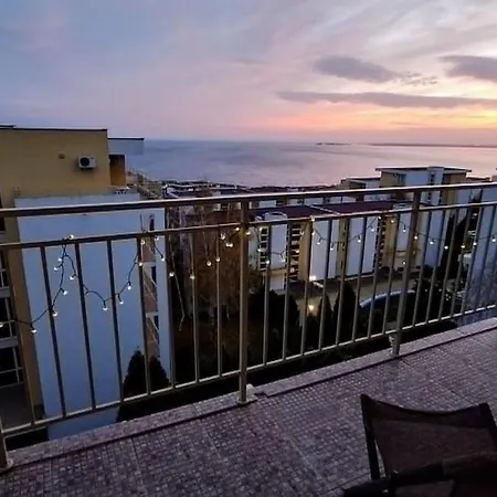 Apartmán Waves & Pines - Sea View Escape In Sveti Vlas